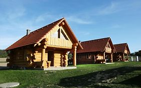 Na Samotě Ve Srubu